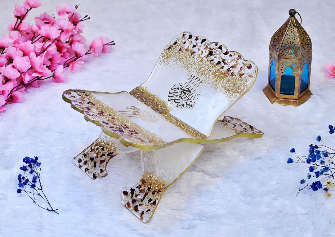 White Premium Resin Riyal with Golden Foil