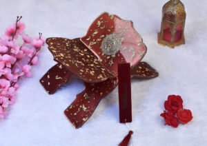Maroon Premium Resin Riyal with Golden Foil