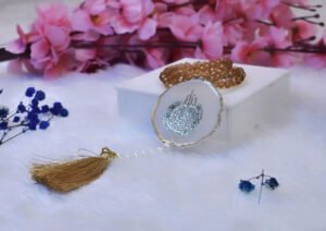 Alternative view of White Noor-e-Quran Wedding Hamper