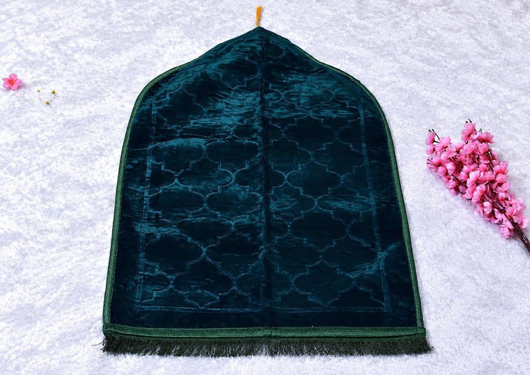 Dark Green Premium Velvet Janamaz