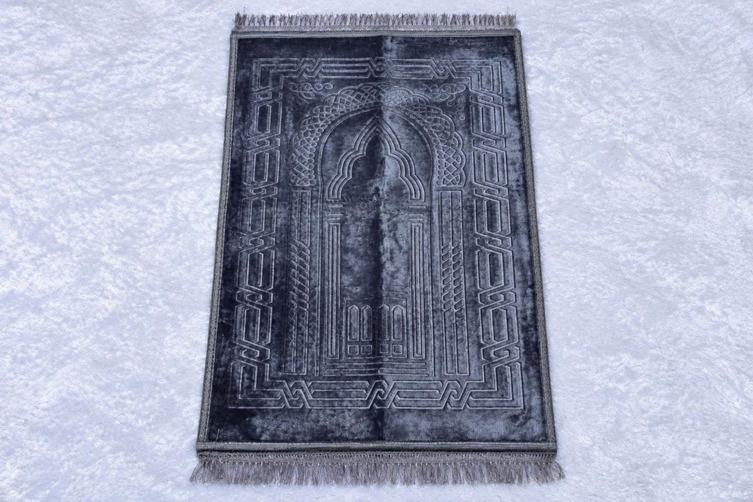 Grey Premium Velvet Janamaz